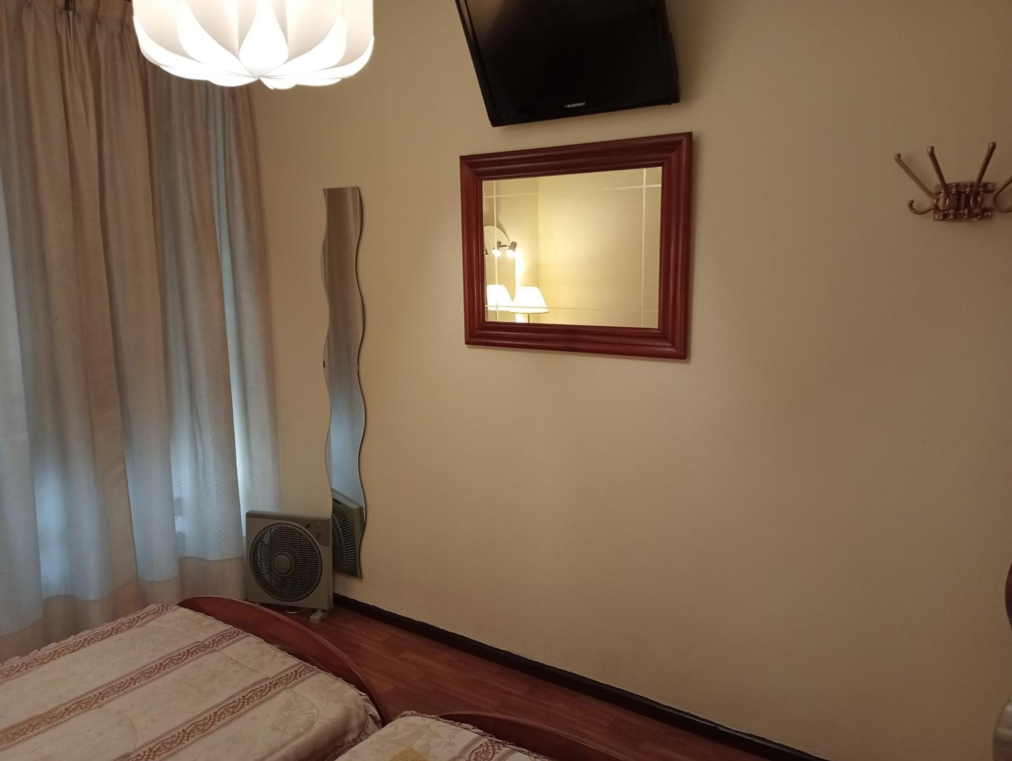 Habitacion Matrimonial Centro Ciudad Oviedo Ngoại thất bức ảnh